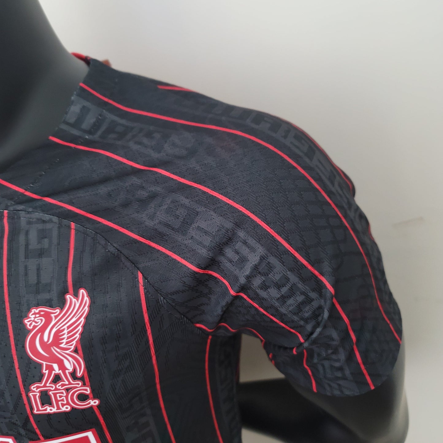 LIVERPOOL III 23/24 (VERSIÓN JUGADOR)