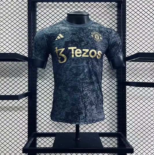 MANCHESTER UNITED EDCIÓN ROSAS DE PIEDRA CALENTAMIENTO  24 /25    (VERSIÓN JUGADOR )