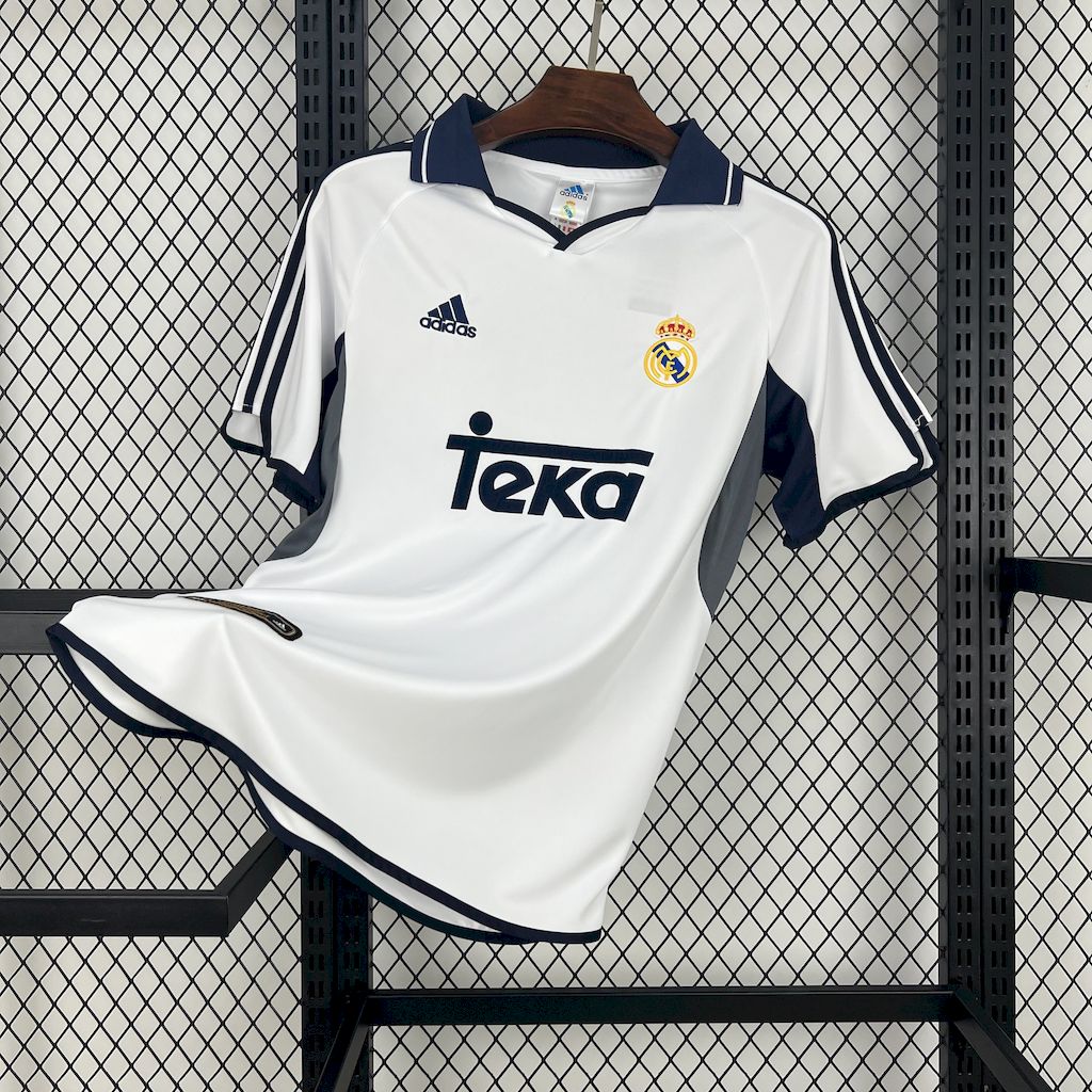 Real Madrid 00-01 Local