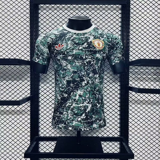 MANCHESTER UNITED EDCIÓN ICONO ORIGINALES DE ROSAS DE PIEDRA 24 /25    (VERSIÓN JUGADOR )